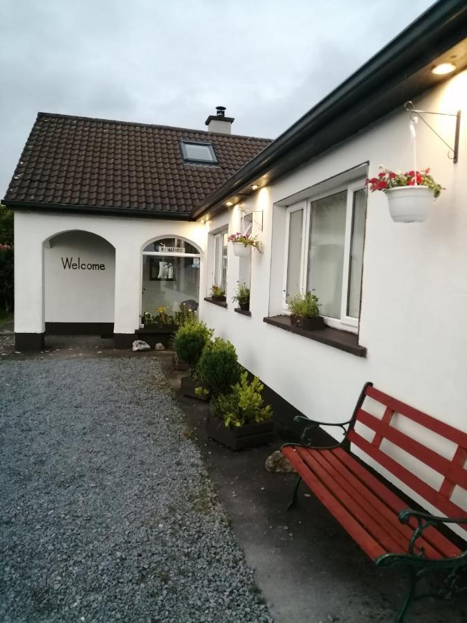 Puffin Rooms Lisdoonvarna Exterior photo